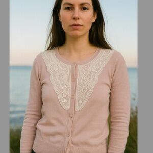 H&M cardigan soft pink with front lace detail (Med)